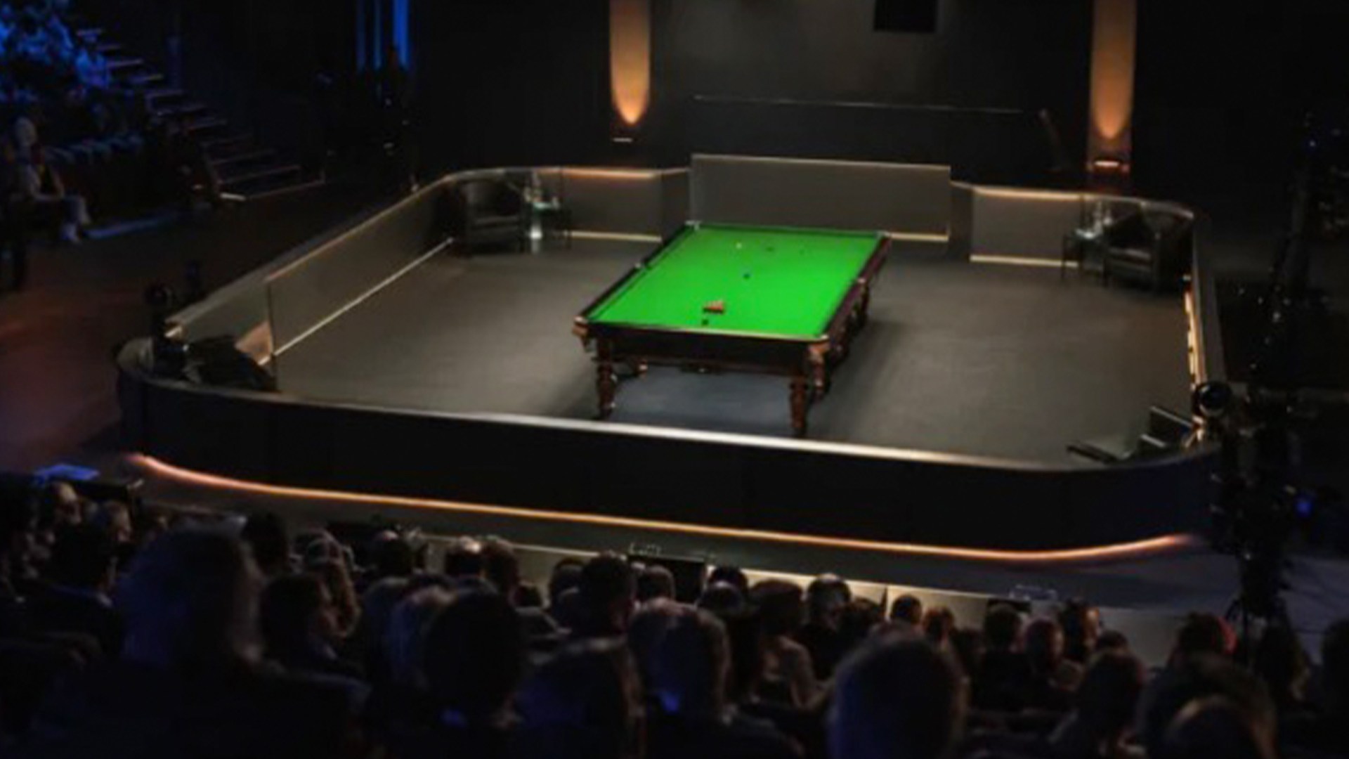 English Open Snooker suspended due to medical emergency in the crowd during world champion’s match