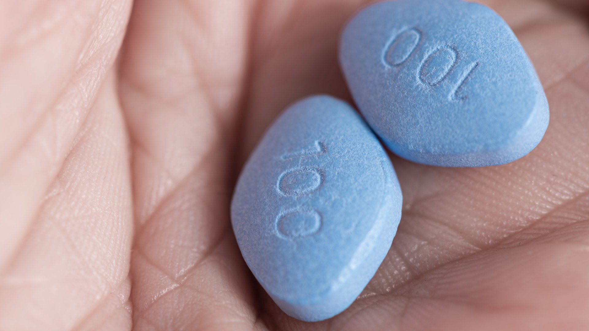Erection pill Viagra prescribed to nearly 9,000 UK troops in the past decade, new figures reveal