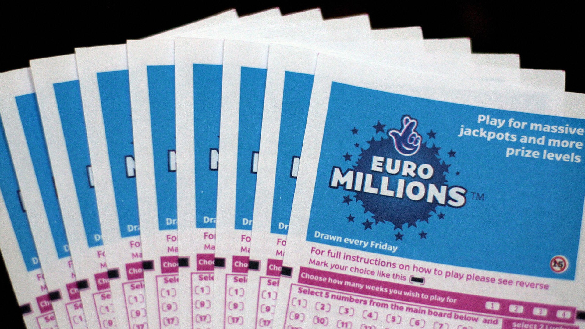 EuroMillions players can grab £84m jackpot with Lotto Social deal from just £1