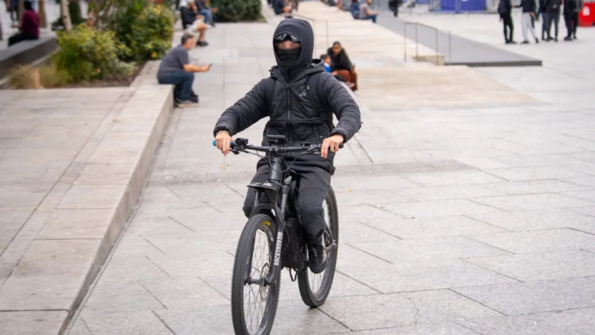 Face covering ban comes into force in UK city centre – risking instant £70 fine