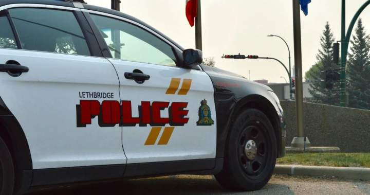 Family friend of 2 young girls charged with sexual assault in Lethbridge: Police