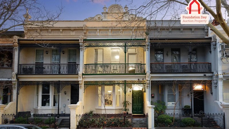 Family wins the keys to $1,819,000 inner-north terrace with park views