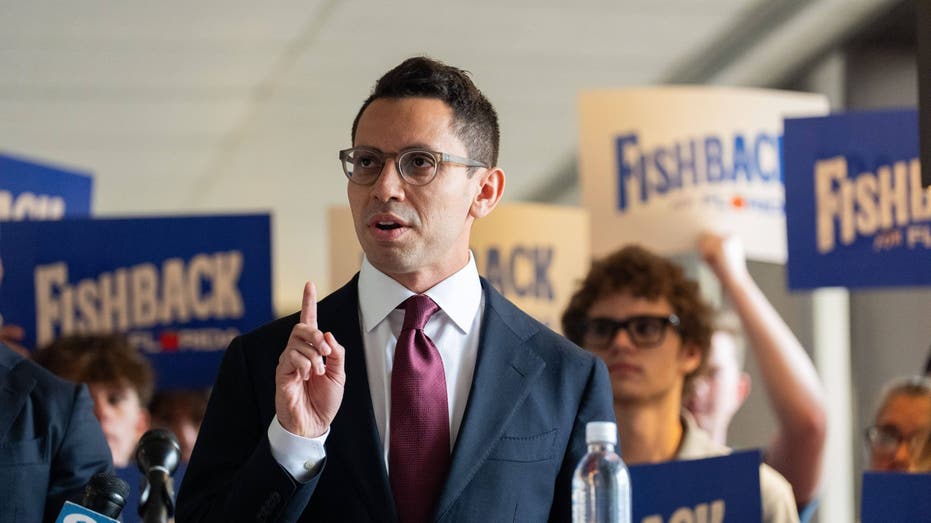 Former Florida governor hopeful hauled out of county meeting after protesting Isarael investments