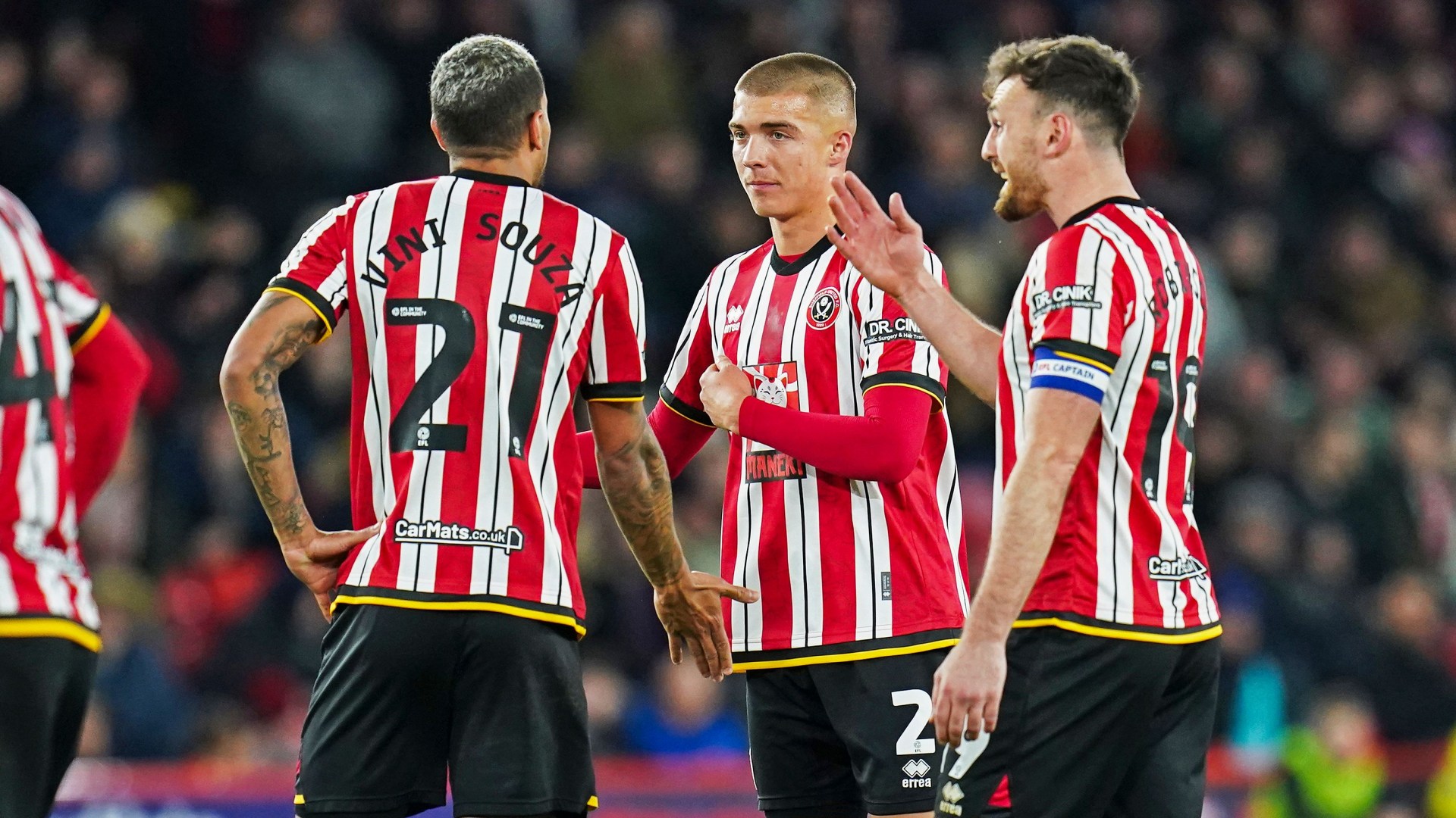 Former Premier League star released on his BIRTHDAY just 90 minutes before game starts as he becomes free transfer agent