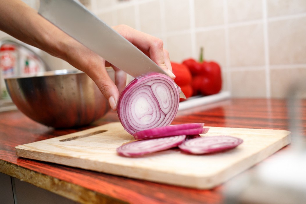 Four in 10 families cook at least three separate meals at dinnertime, new poll finds