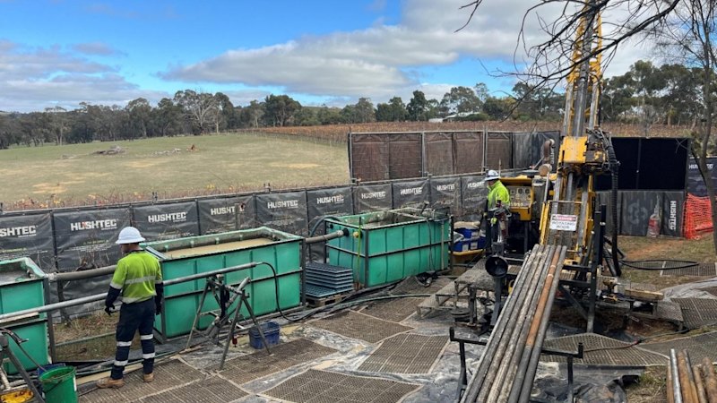 Fresh high-grade hit stretches Aureka gold footprint in Vic
