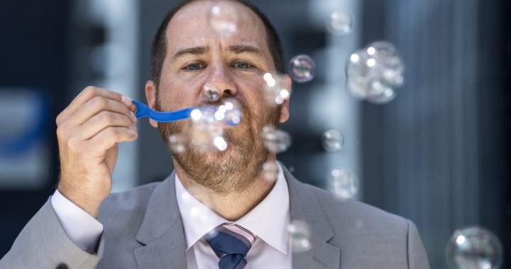 From folk rock to fundamental research: Dupras leads Quebec science