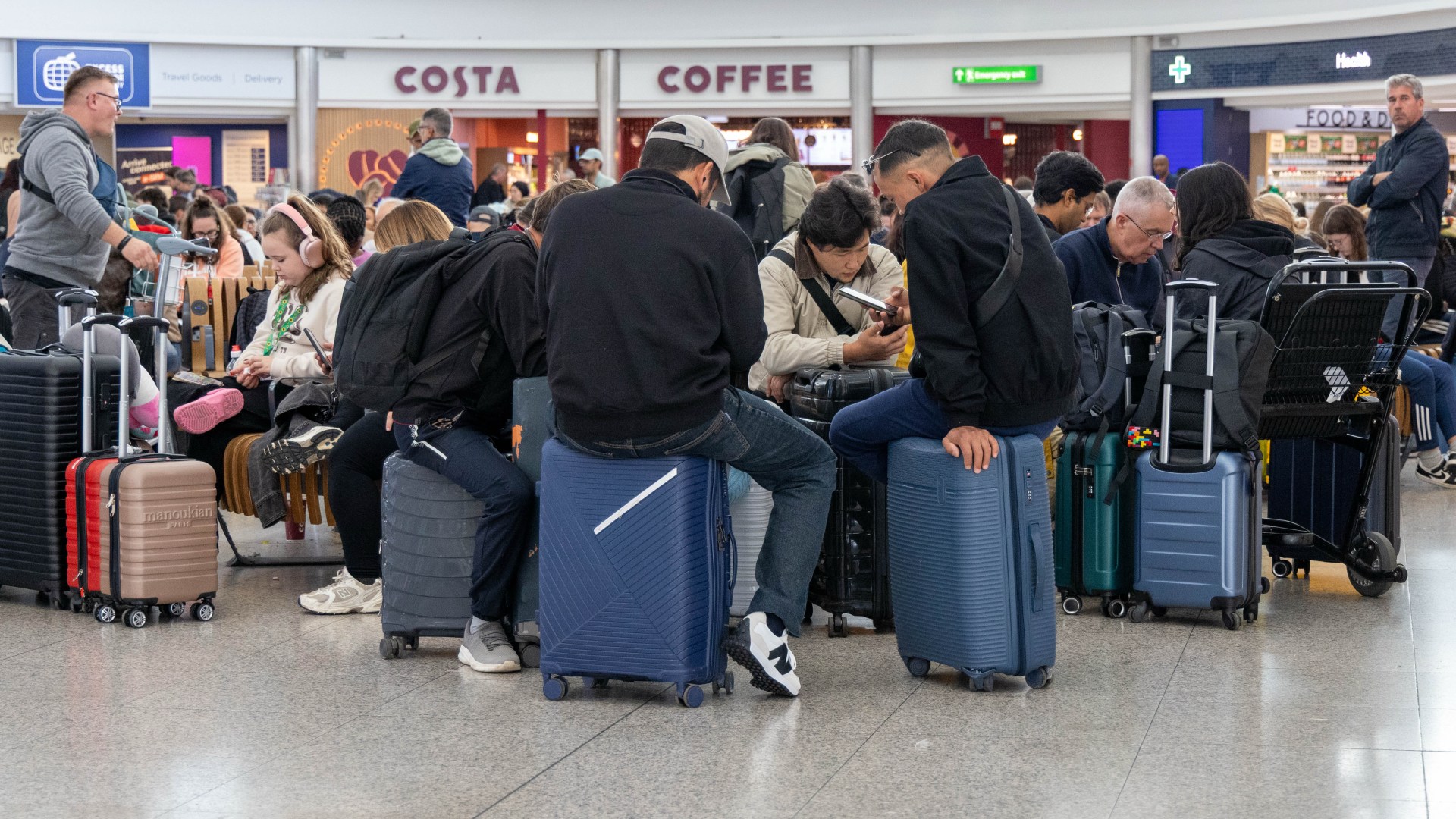 Full list of UK airports STILL hit by flight chaos today after ATC computer glitch axes more than 1,000 journeys