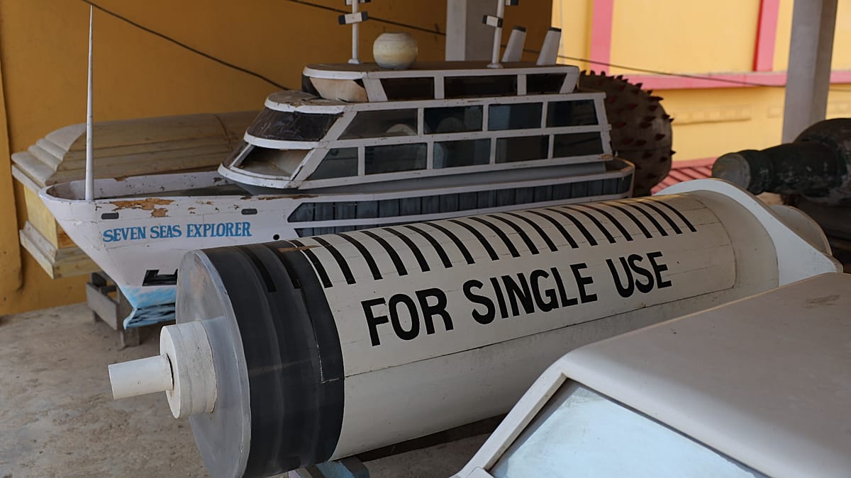 Ghana's fantasy coffins turn funerals into life stories