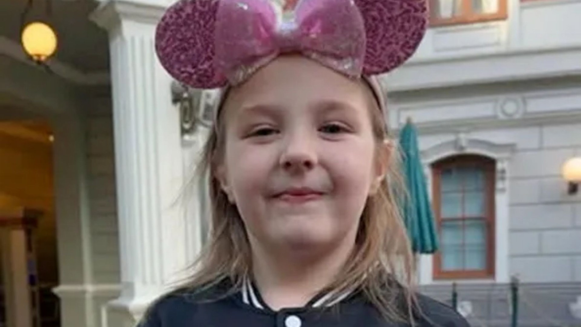Girl, 7, and aunt ‘murdered’ in house fire despite heroic bid to save them – as tragic new details emerge at inquest