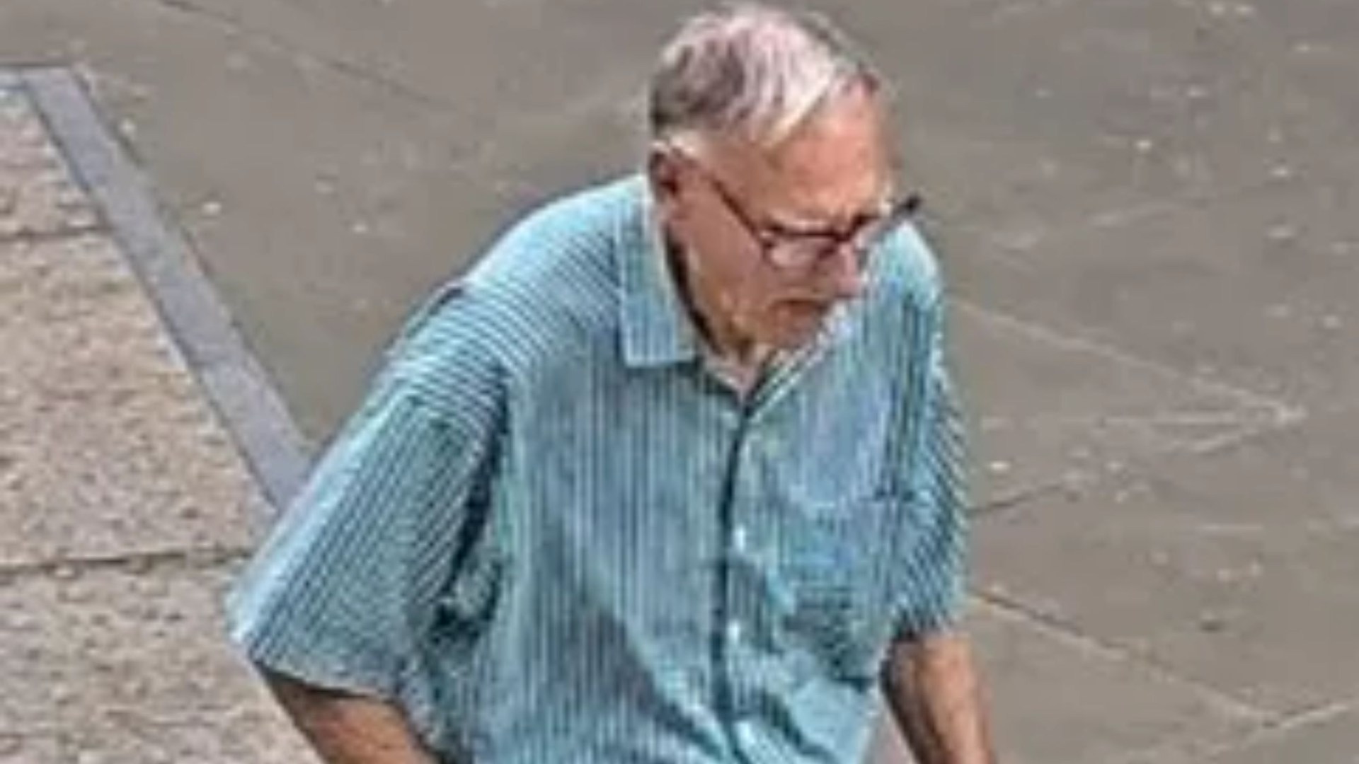 Girl ‘sexually assaulted’ in broad daylight attack in city centre as cops release CCTV in hunt for man