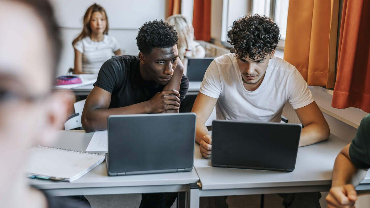 Going to college: 16 of the best student deals, discounts and money-saving tools