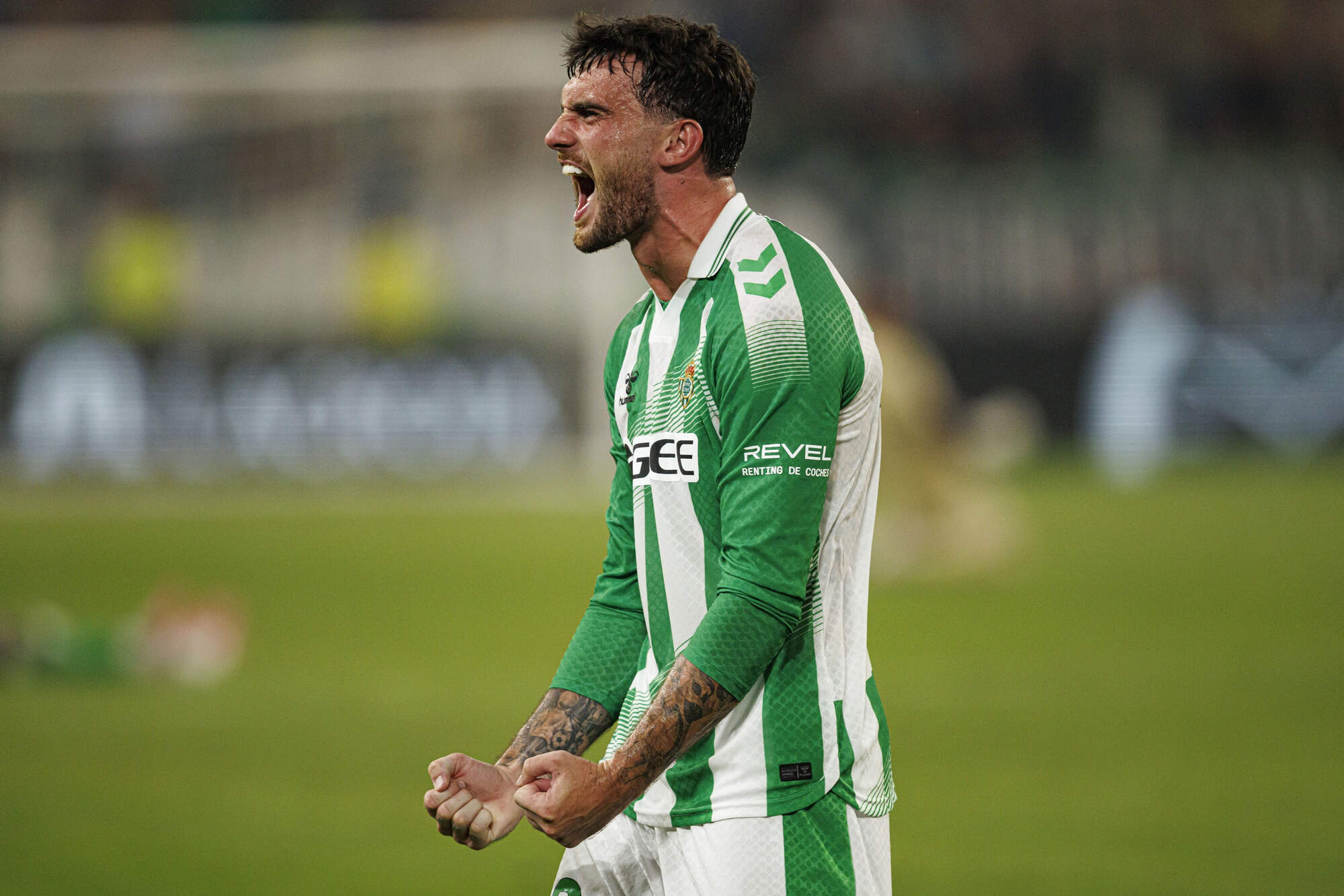 Gráinne McElwain: Troy Parrott ag leanúint bhealach ‘Don Patricio’ le foireann Real Betis
