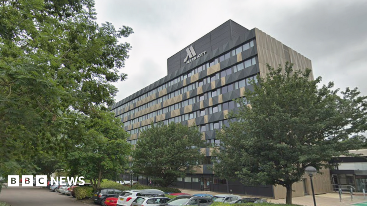 Group entered hotel where Pakistani cricketers mistaken for migrants were staying