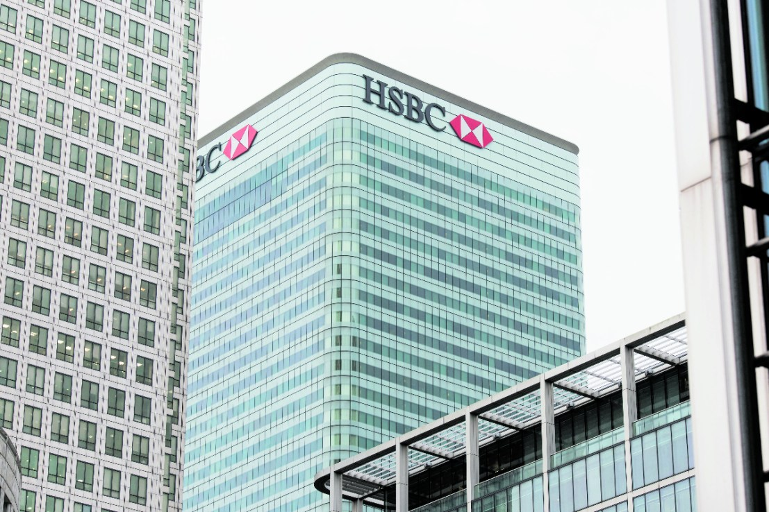 HSBC shares slump as finance chief set to exit