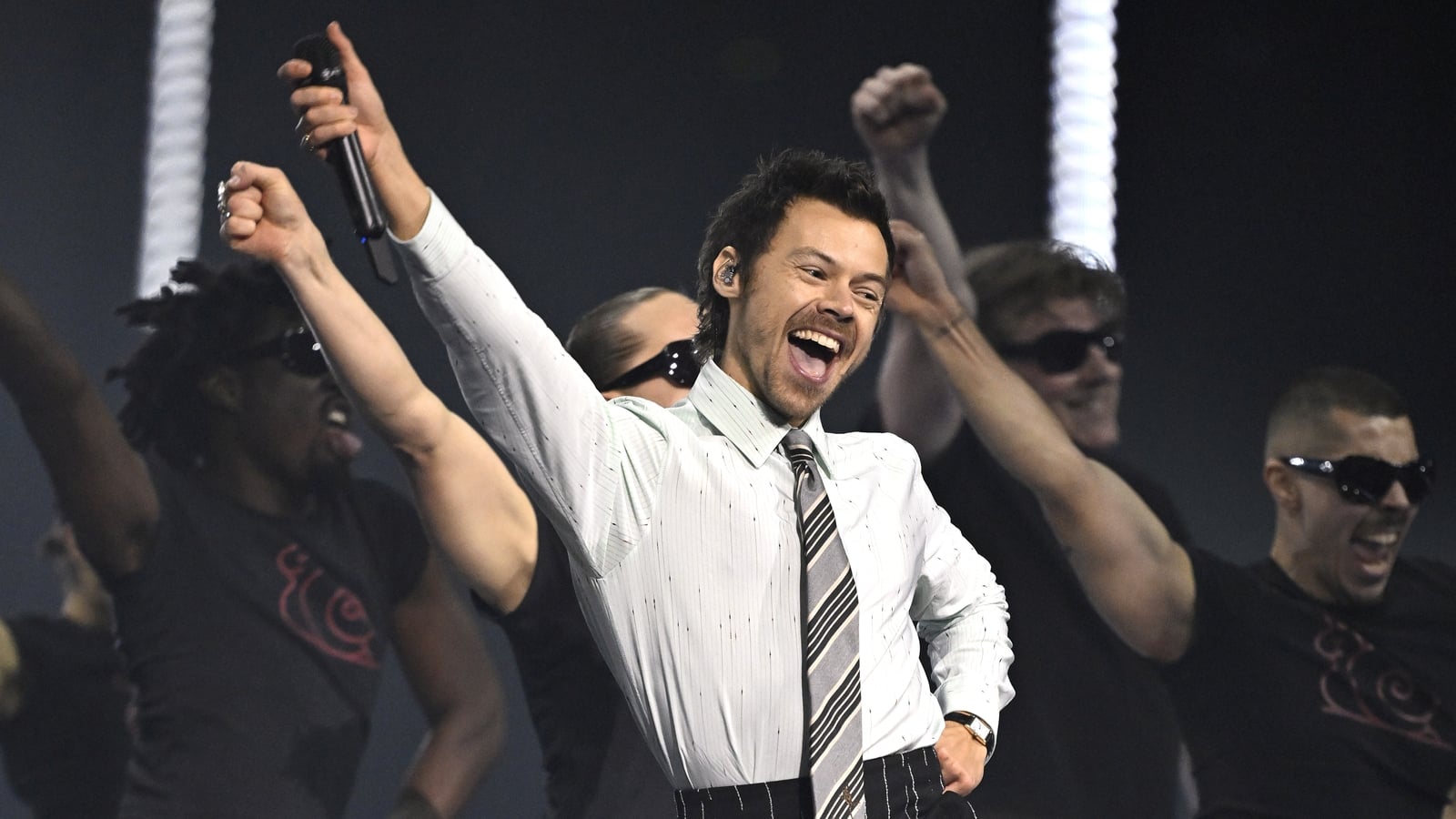 Harry Styles announces two Croke Park dates for 2027