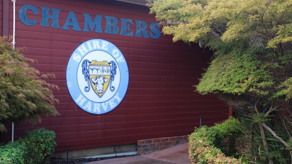 Harvey shire councillor apologises after breaching code of conduct