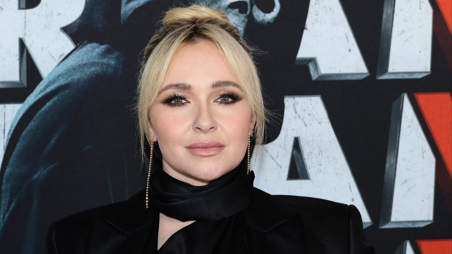 Hayden Panettiere exchanged ‘messages about black market drugs with dealer’ before ‘taking pill laced with fentanyl’