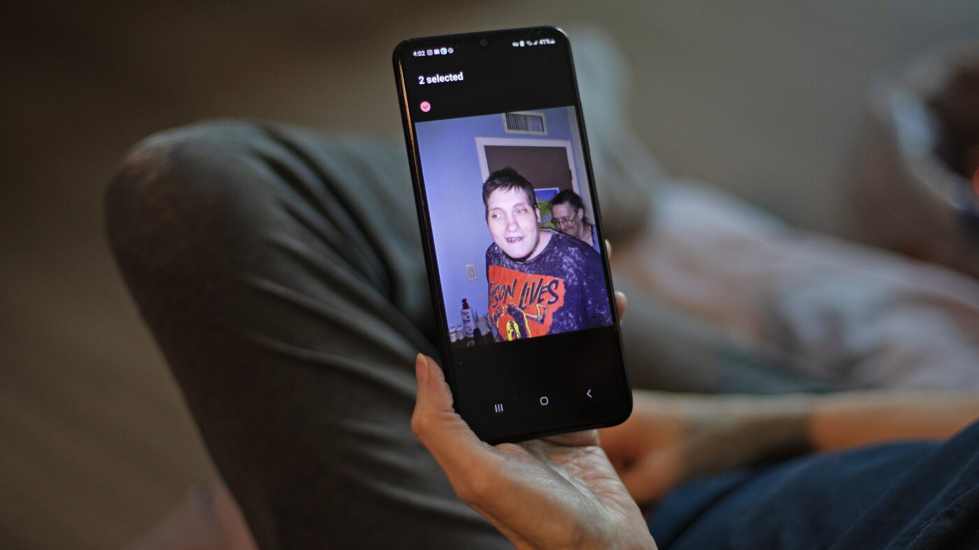He died in a sweltering house. Why doesn't his death record show it?