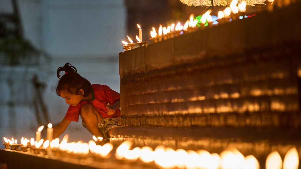 Hope still flickers as Nepal mourns flood victims