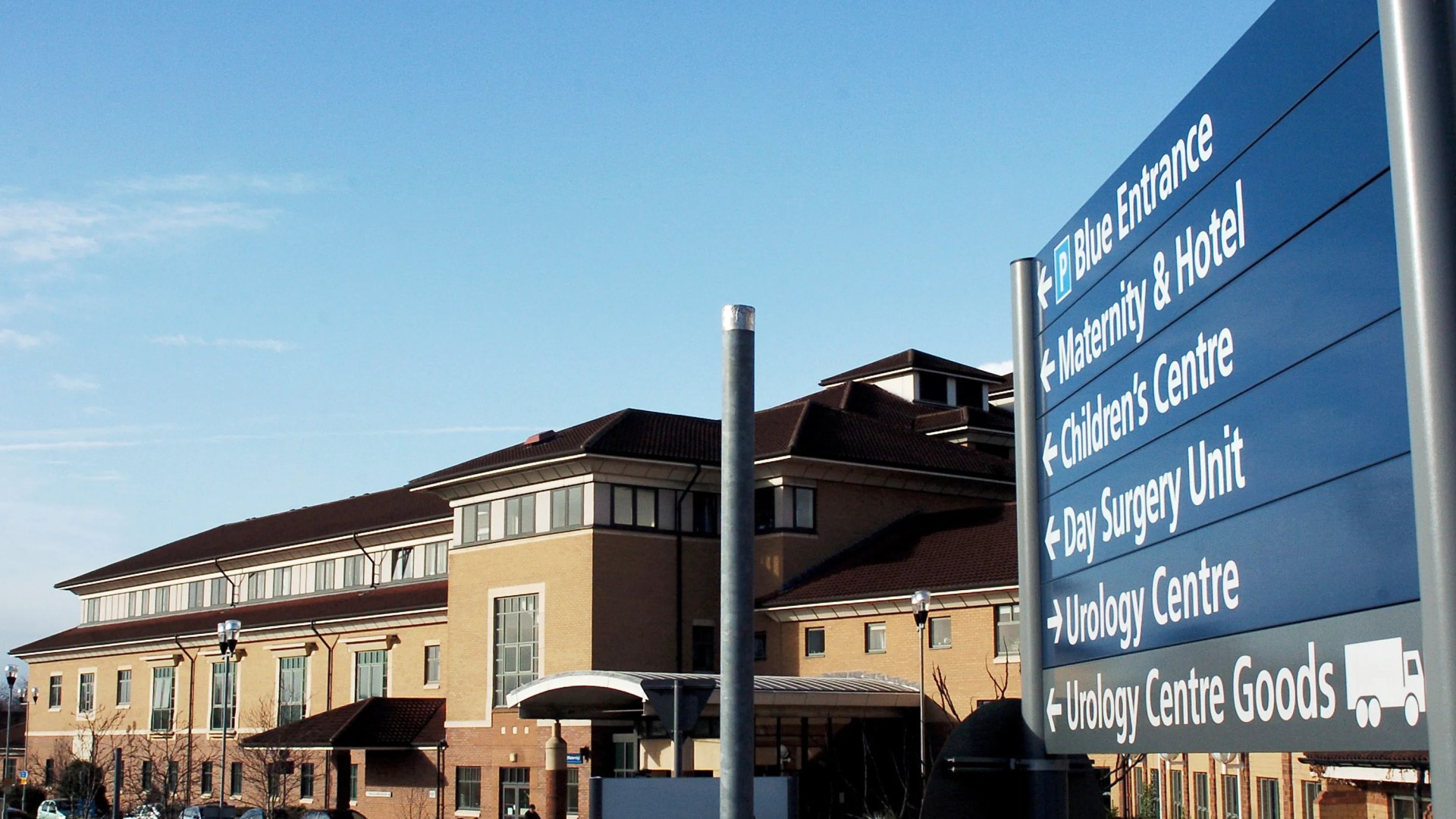 Hospital patient charged after ‘exposing himself & sexually assaulting staff’
