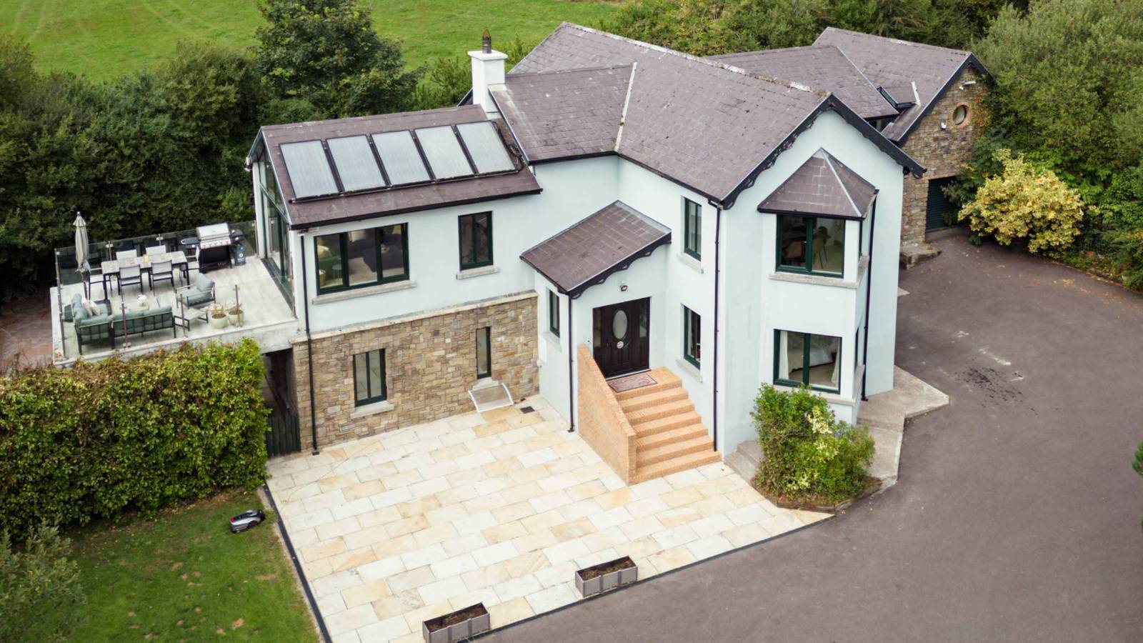 House of the Week: Cocoon of privacy at €725k West Cork home