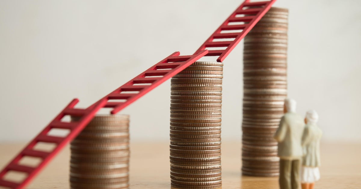How much will a $100,000 annuity pay each month in 2026?