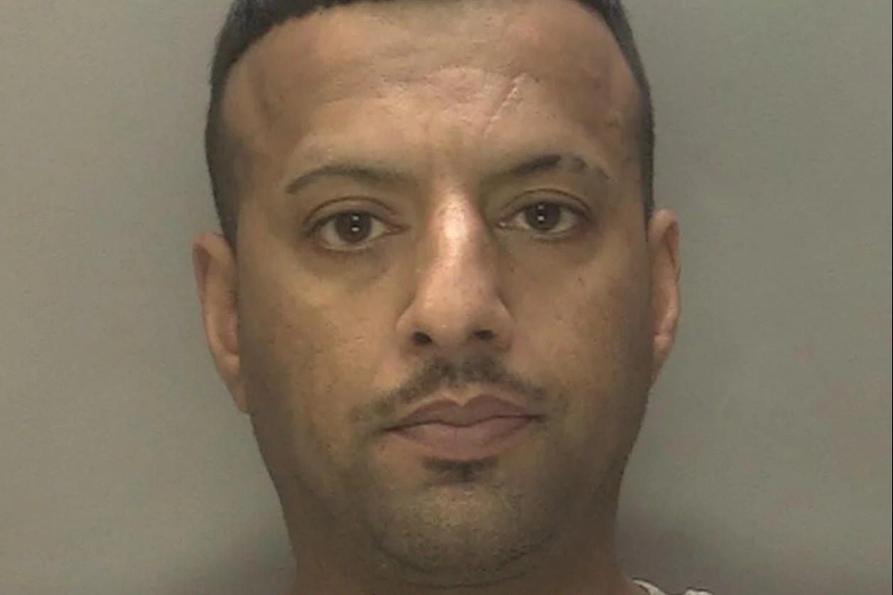 Husband who attacked wife with machete in attempted murder hunted by cops as police issue new appeal