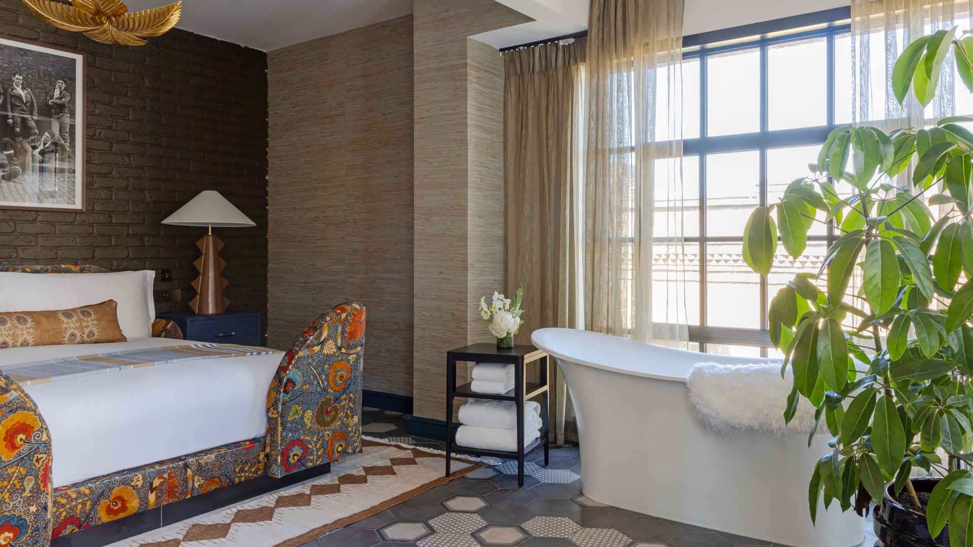 I stayed at Virgin’s first hotel in England that feels more like New York with rooftop pool and retro bar