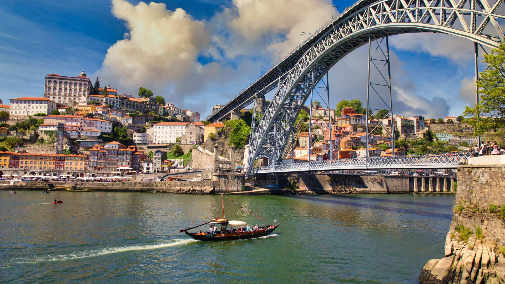 I visited one of Europe’s most affordable seaside cities – it’s 32C now with cheap-as-chips drinks