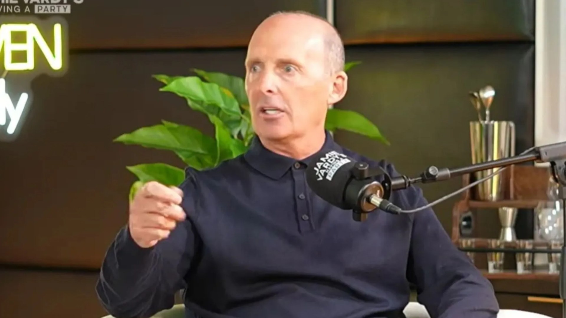 Insider on Jamie Vardy’s show lifts lid on what crew really thought of Mike Dean’s controversial ‘mini-games’ rant