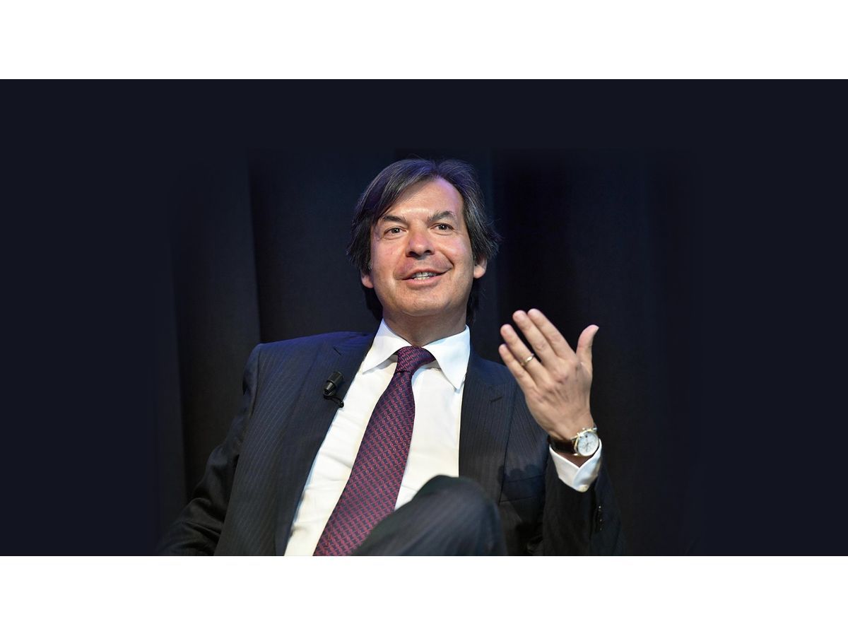 Intesa Sanpaolo shareholders approve capital increase for MPS offer with 97% support