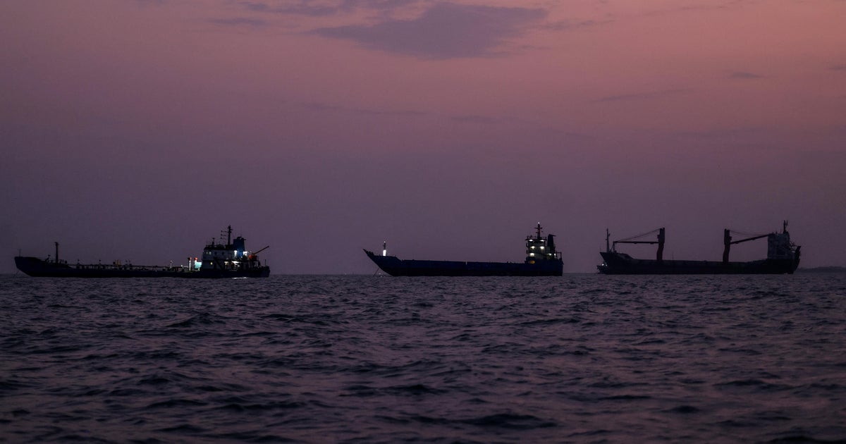 Iran seeks more control of Strait or Hormuz as oil prices climb
