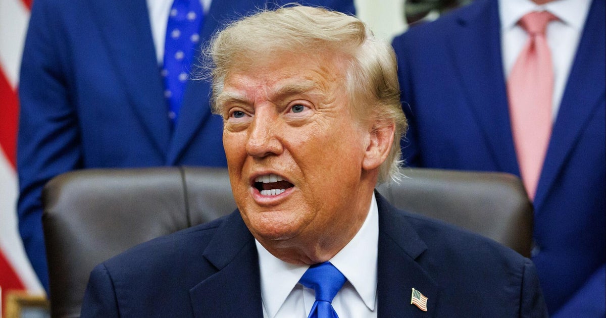 Judge blocks Trump's latest effort to narrow birthright citizenship
