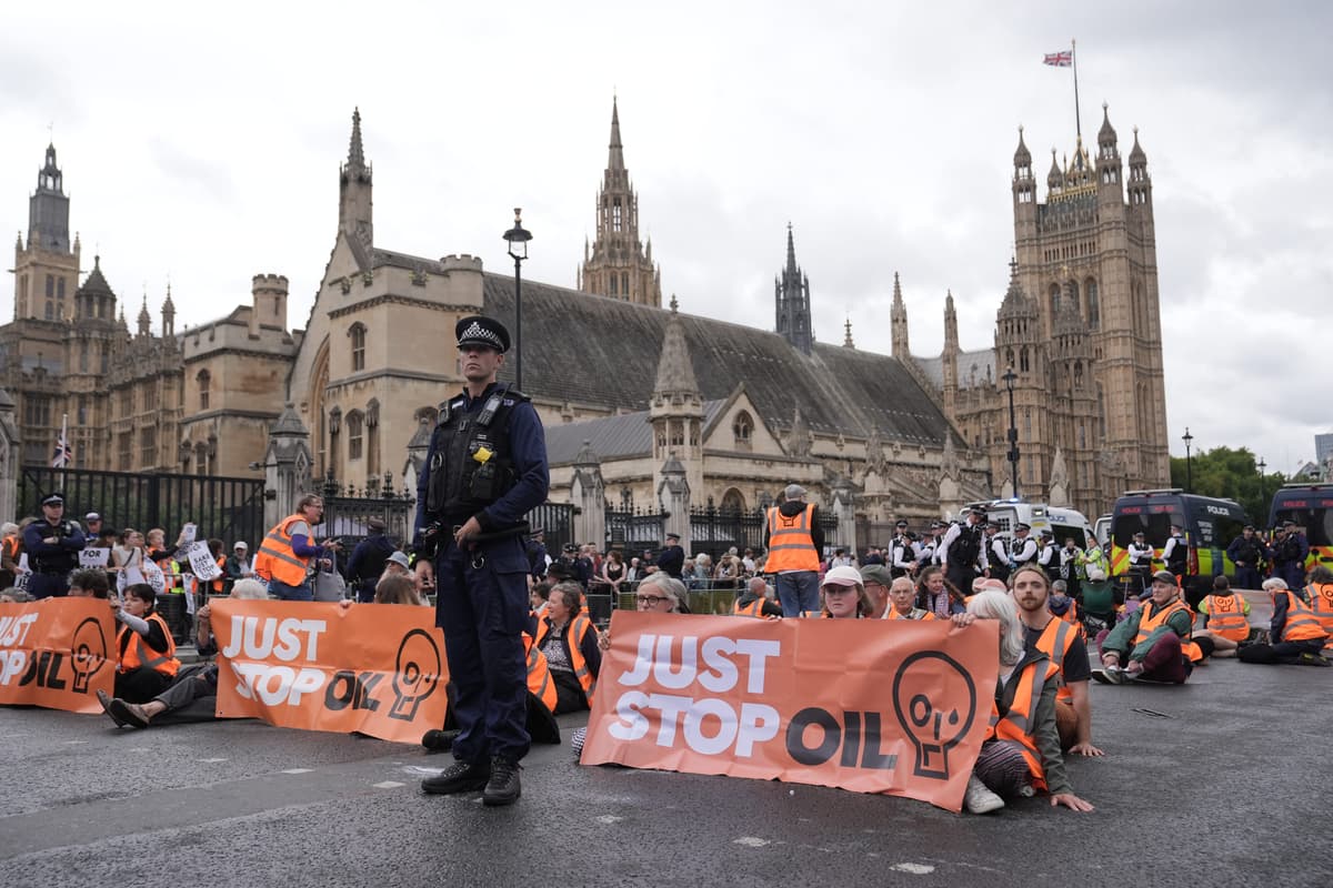 Just Stop Oil protest outside Parliament during Burnham’s first PMQs