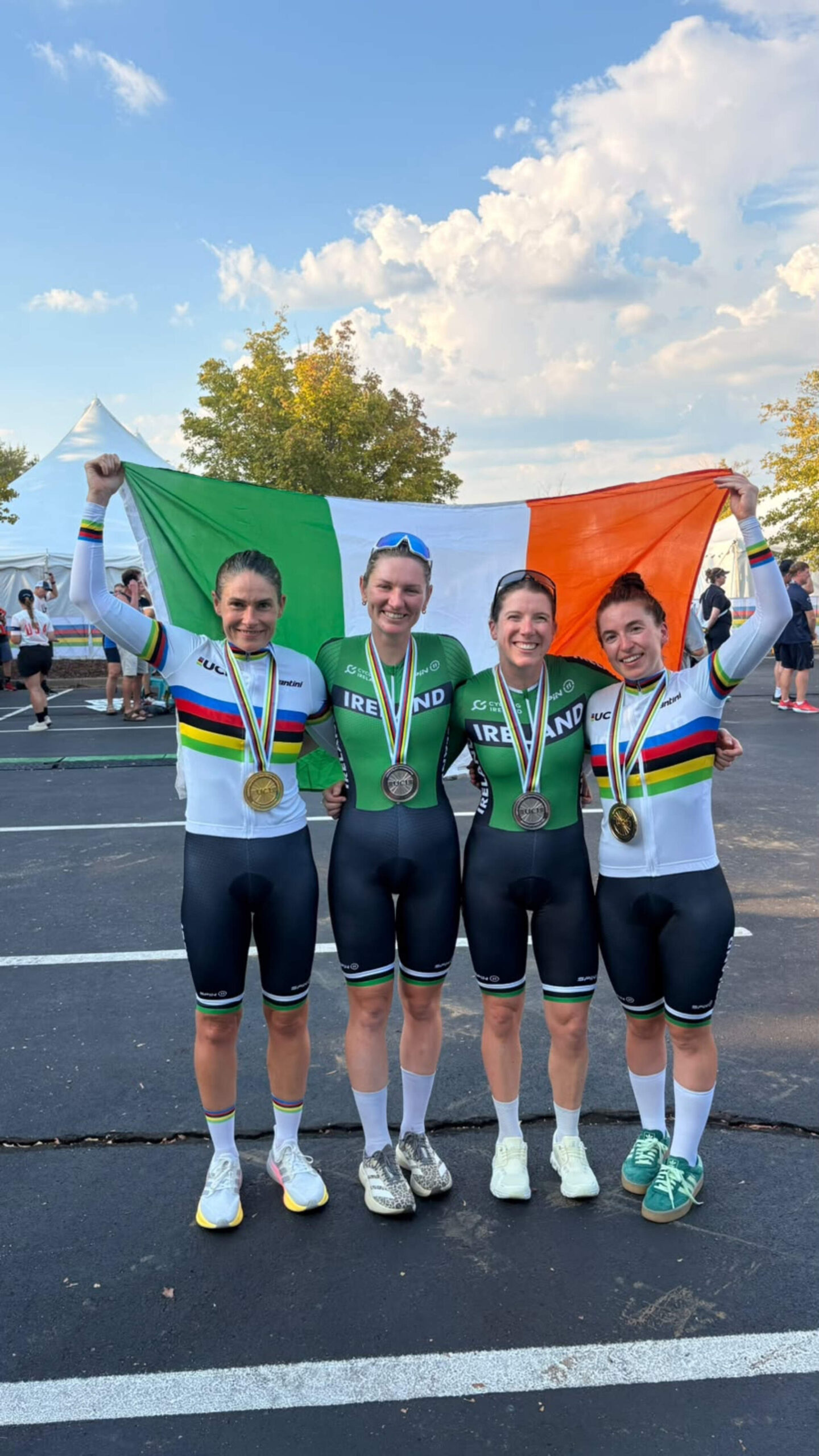 Katie-George Dunlevy and Linda Kelly defend World title as Sinéad Greenan and Alice Sharpe claim silver