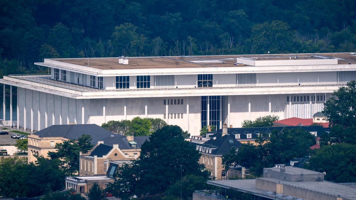 Kennedy Center on the brink of bankruptcy