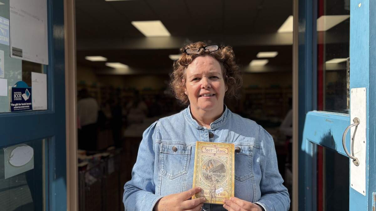 Kilkenny bookshop owner forced to close after 32 years says ‘the soul of our towns is fighting to survive’