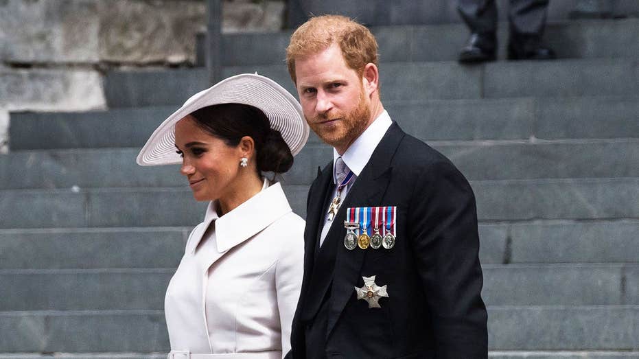 King Charles draws ‘line in the sand’ with Prince Harry, Meghan Markle after couple caught off guard: expert