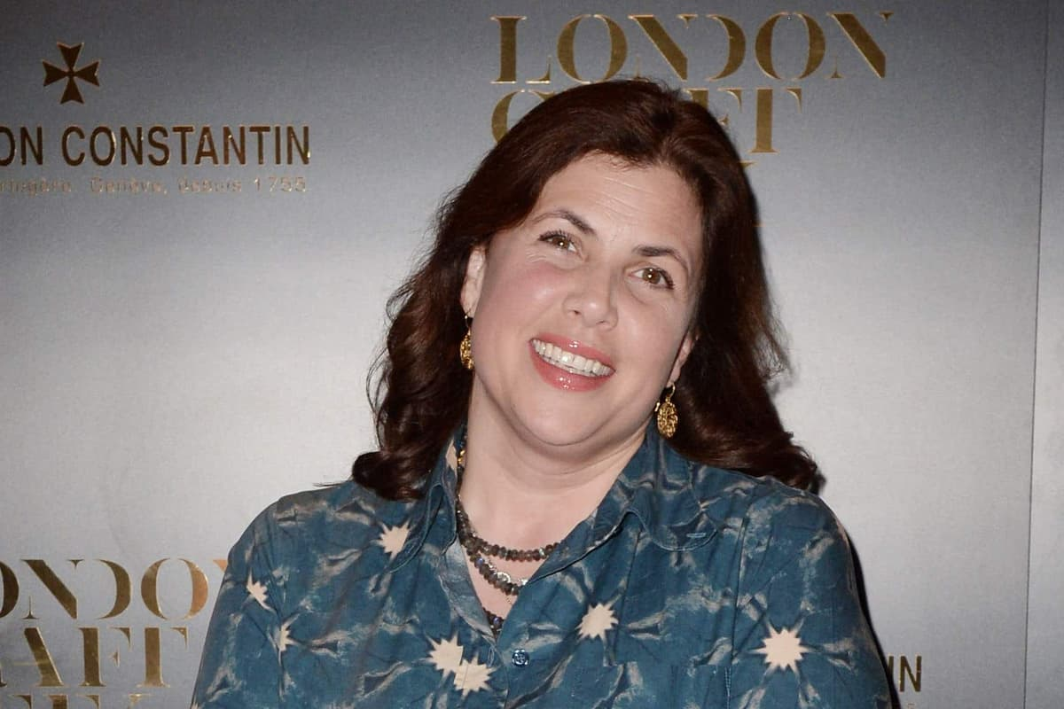 Kirstie Allsopp airlifted to hospital after injuring leg in beach path fall