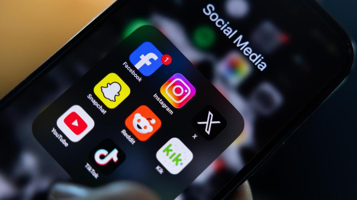 Labor touts ‘big fines’ as big tech crackdown looms