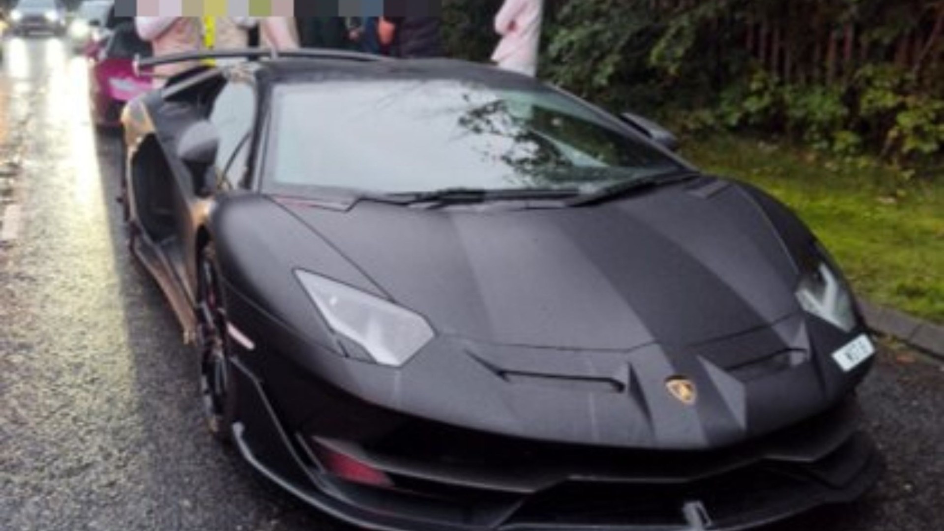 Lamborghinis & Mercedes G-Wagons seized by cops after dropping to 17mph, wheel-spinning & weaving across major motorway