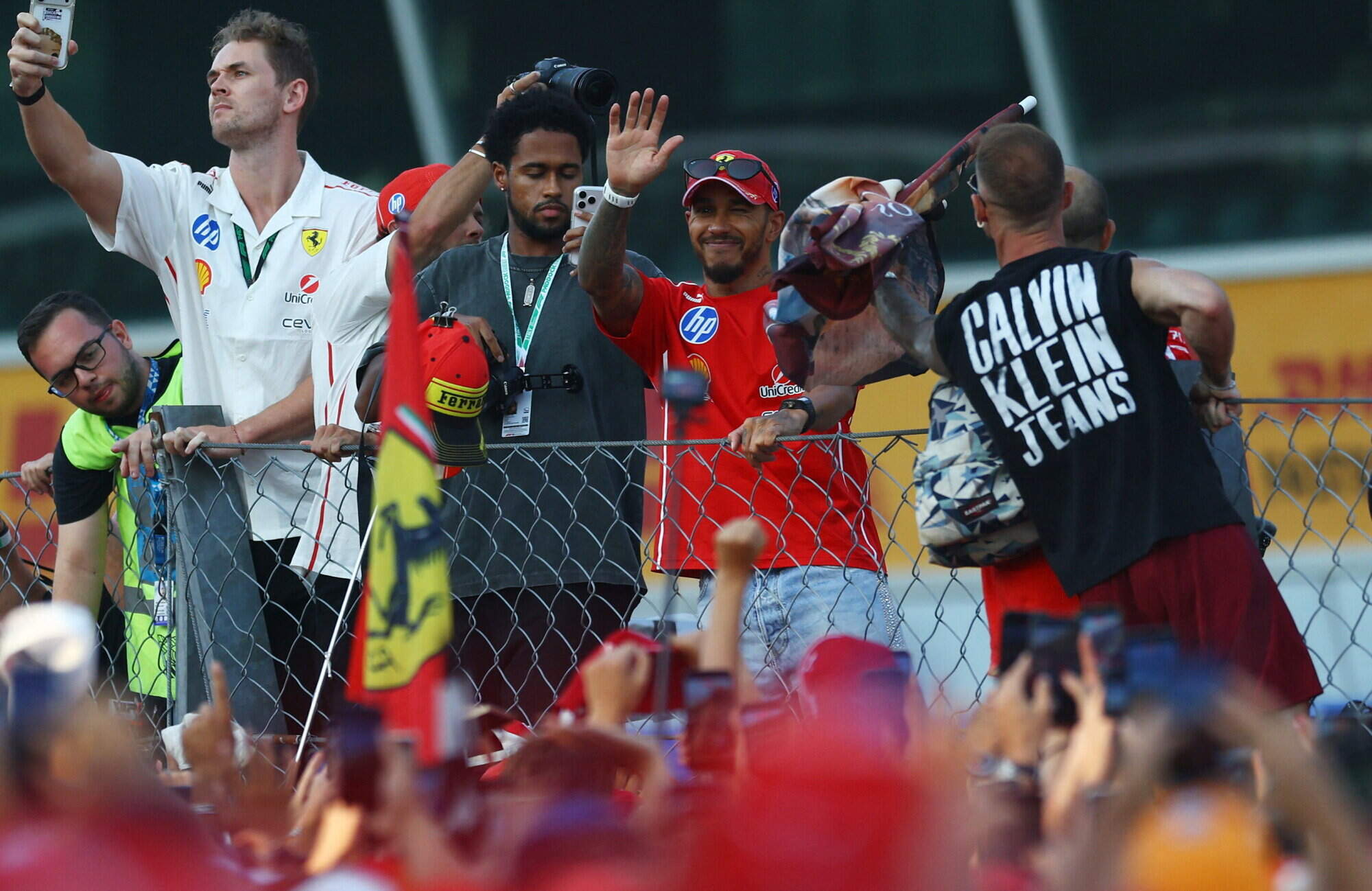 Lewis Hamilton calls on Ferrari to write ‘rules of engagement’ after team-mate duel at Italian Grand Prix