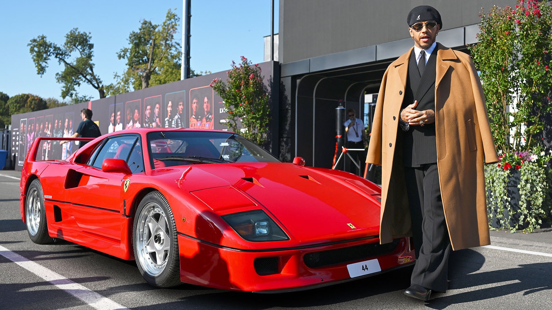 Lewis Hamilton recreates iconic Ferrari unveiling as he arrives at Monza in £6million F40 supercar