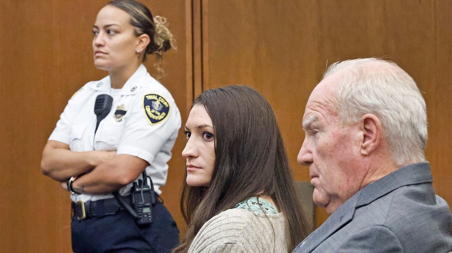 Lindsay Clancy juror who initially leaned guilty reveals 'strong personalities' in deliberation room: report