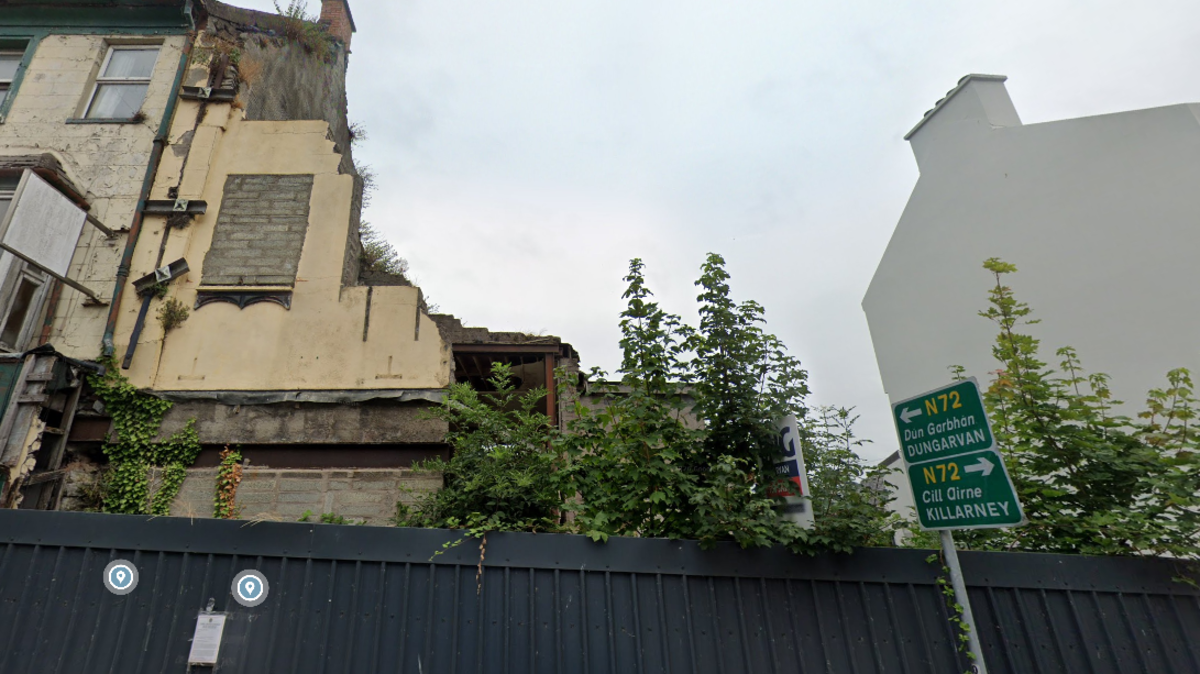 Long-derelict ‘eyesore’ in Cork town could be in line for a bright new lease of life