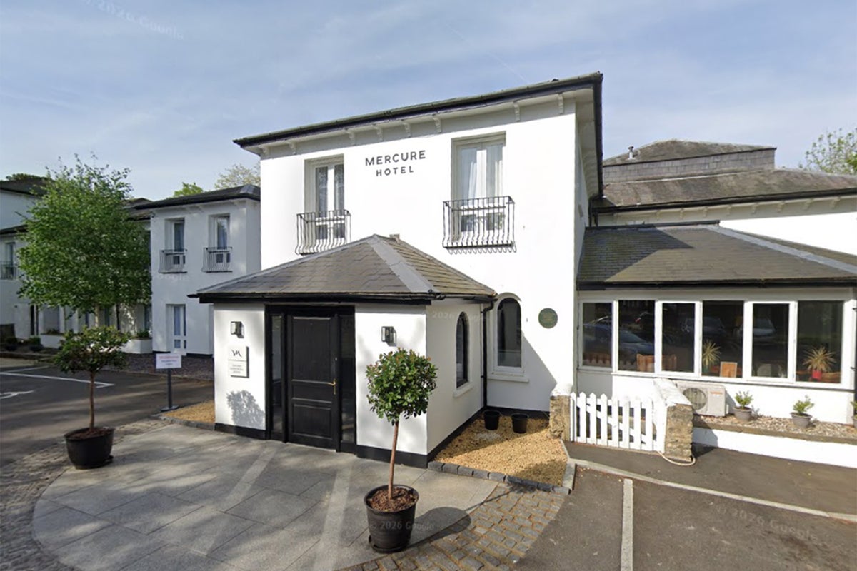 Luxury hotel employee wins £200k after being made to work in cupboard