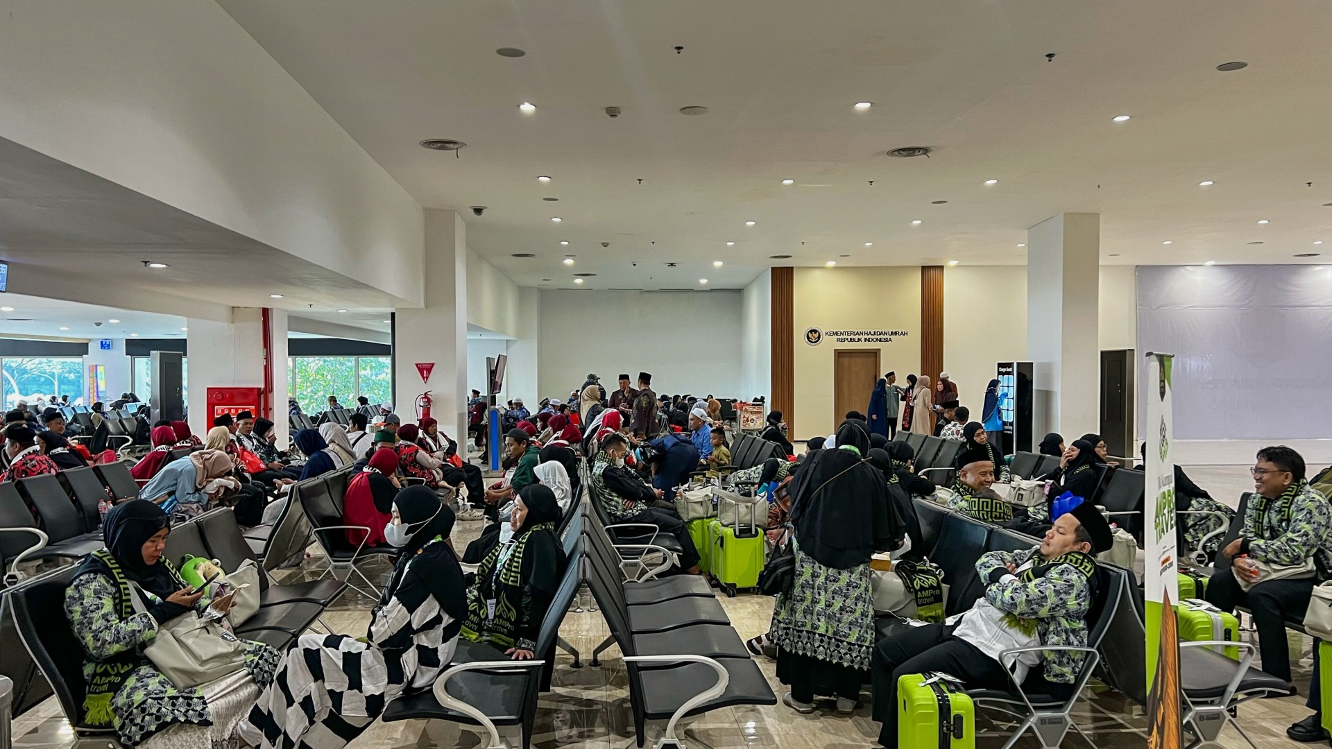 Major airport forced to CLOSE and cancel flights after huge volcano eruption leaves 270,000 people stranded