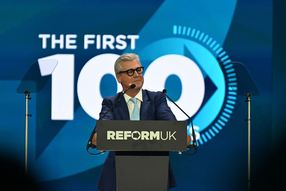 Malcolm Offord pledges to review ‘nuts’ income tax system in Scotland