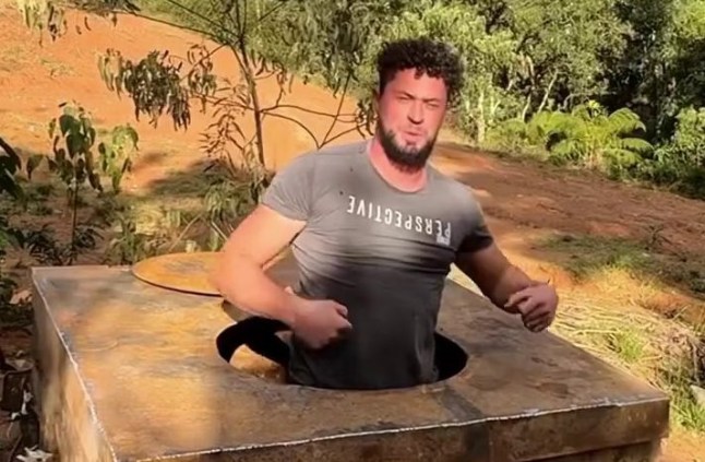 Man building apocalypse bunker shares his top survival secret
